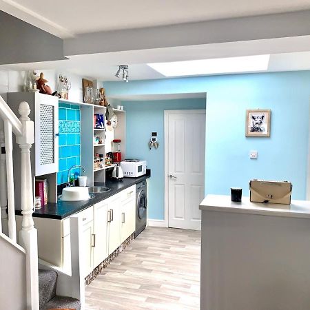 Stay In The Heart Of York At The Hampden - Free Parking - York Holiday Home Eksteriør billede