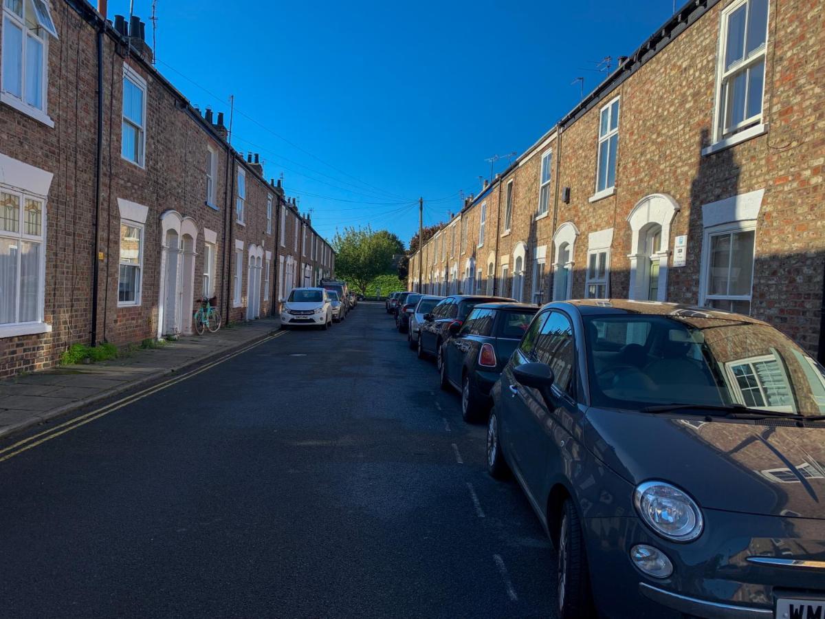 Stay In The Heart Of York At The Hampden - Free Parking - York Holiday Home Eksteriør billede
