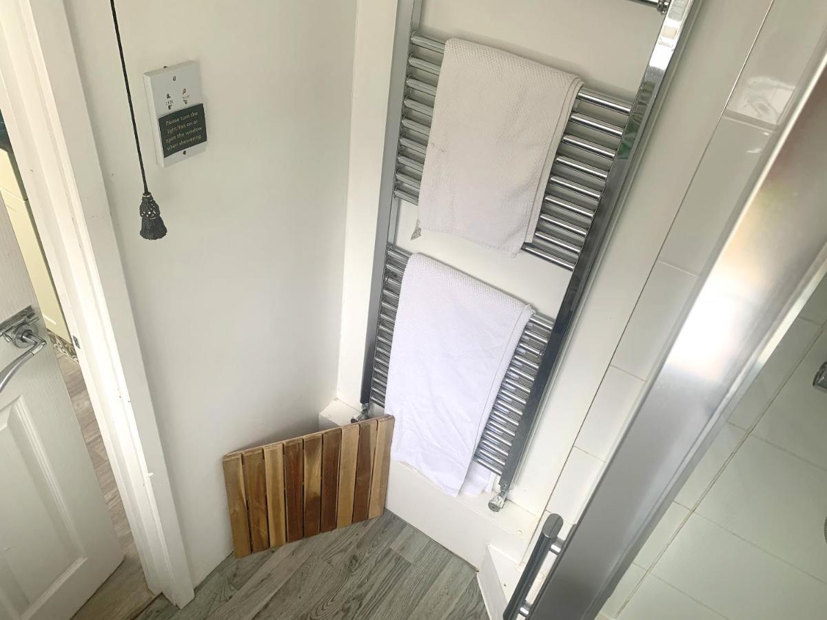 Stay In The Heart Of York At The Hampden - Free Parking - York Holiday Home Eksteriør billede